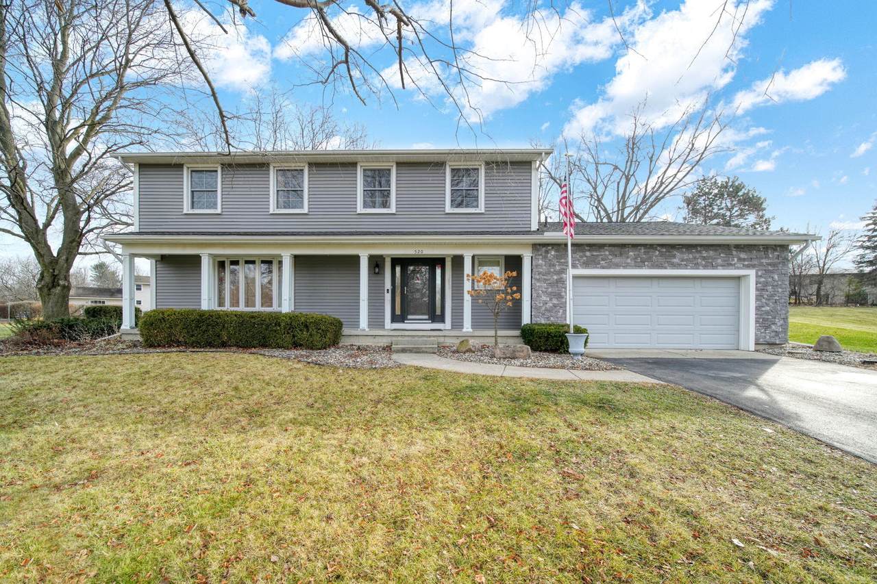 520 Meadowbrook Drive - Photo 1