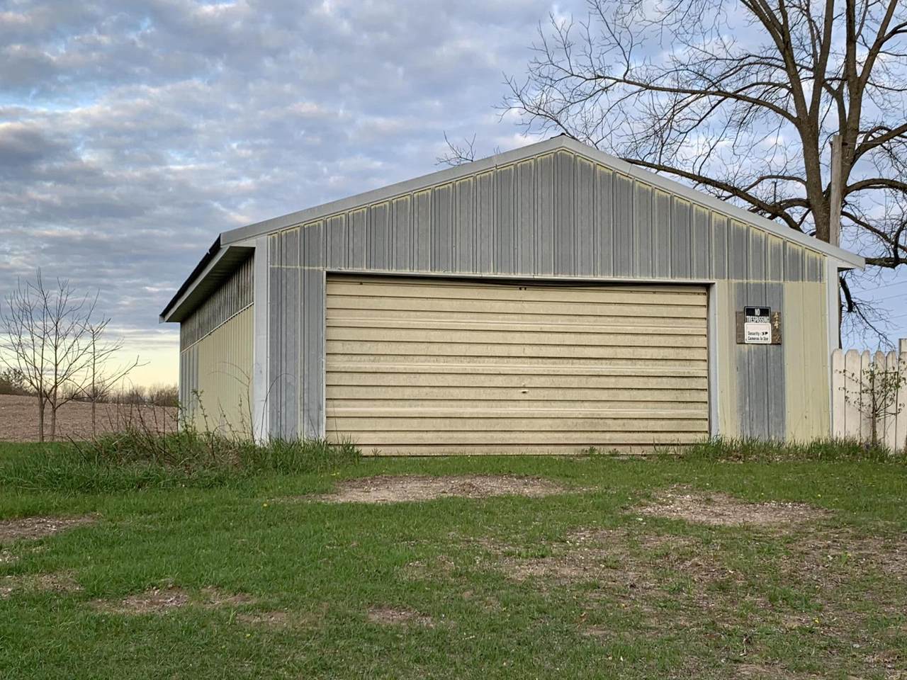 4428 176th Avenue - Photo 1