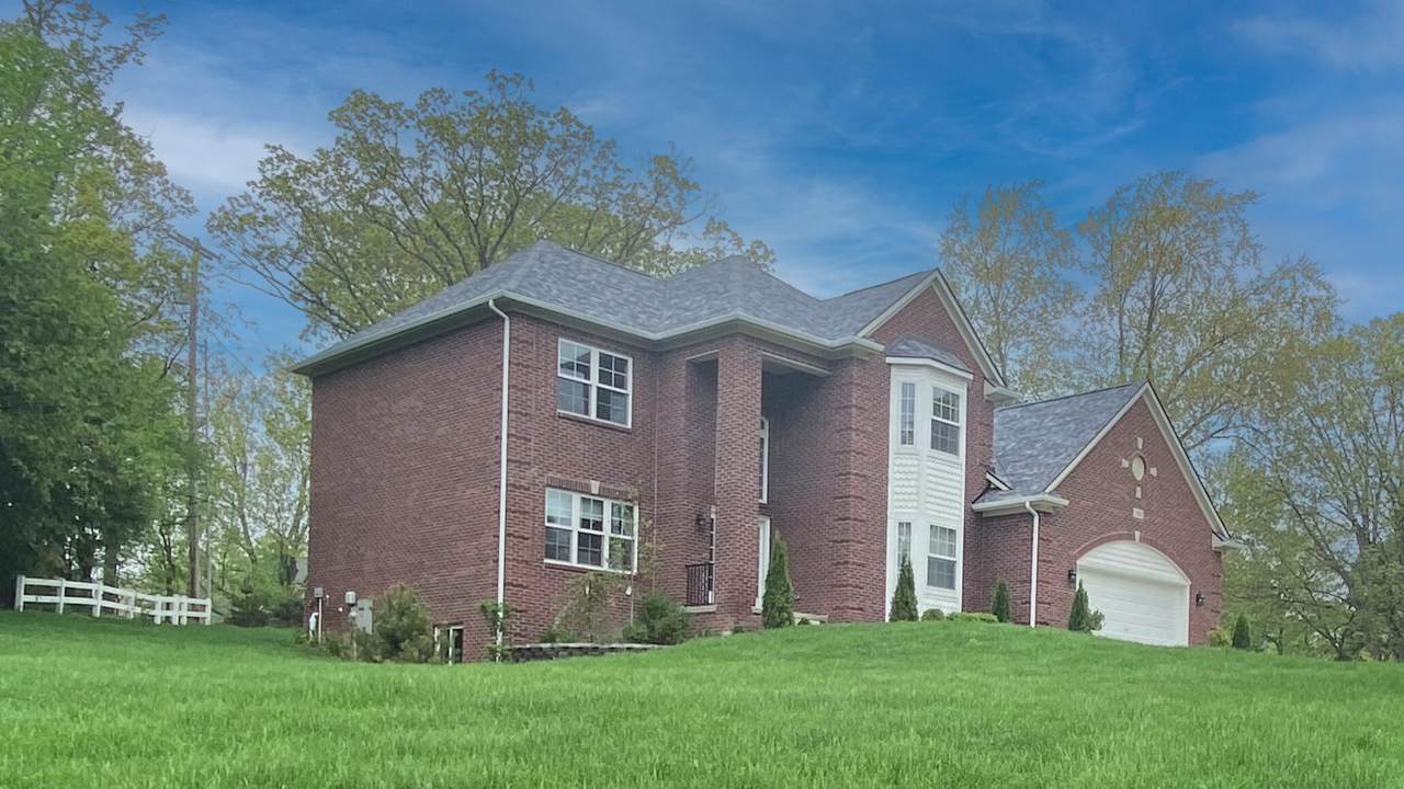 1360 Fairlane Drive - Photo 1