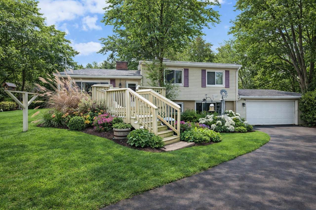 100 Burt Avenue - Photo 1