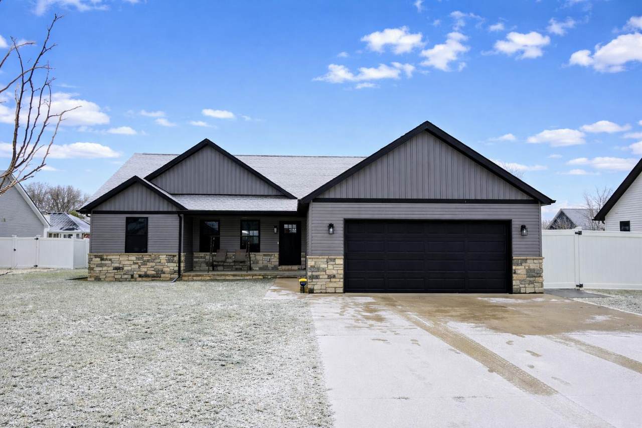 1826 Riley Road - Photo 1