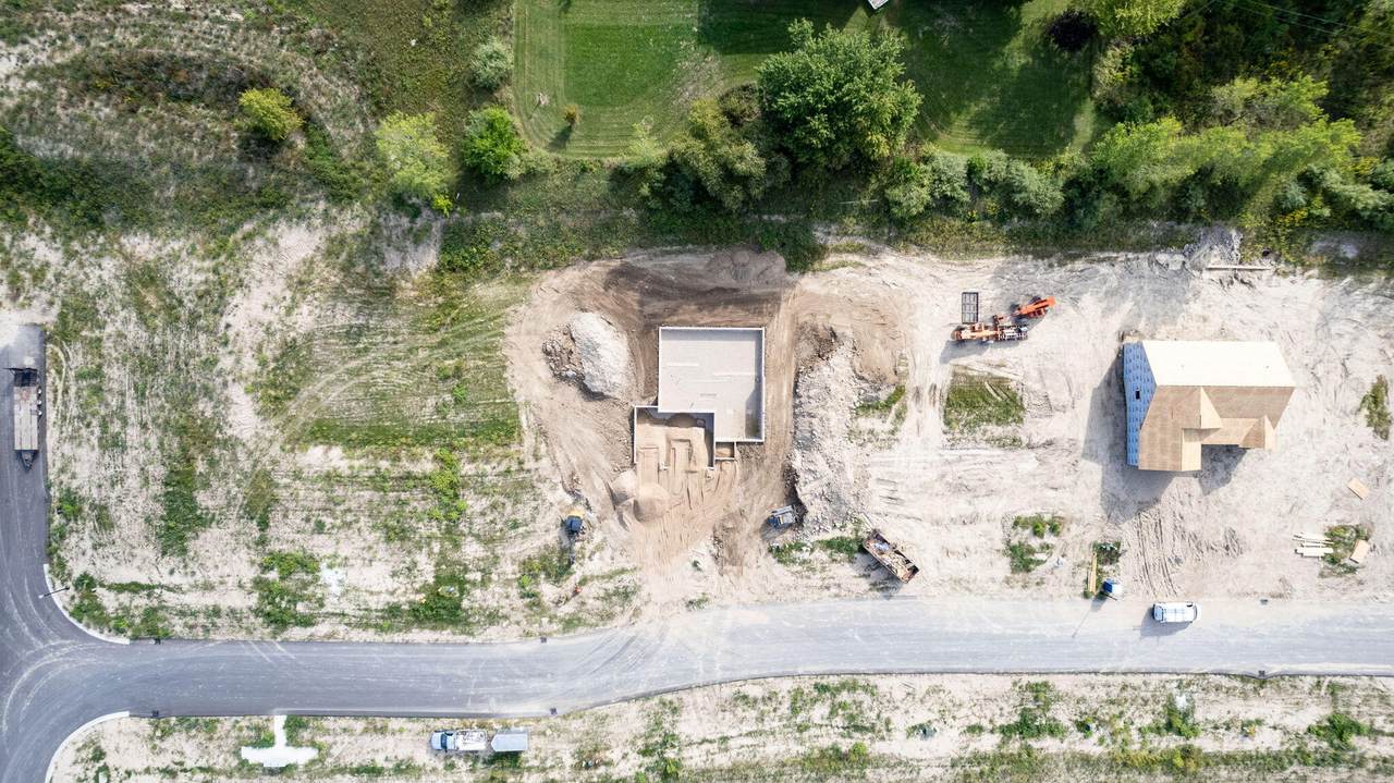 3662 Tulipleaf Drive - Photo 1