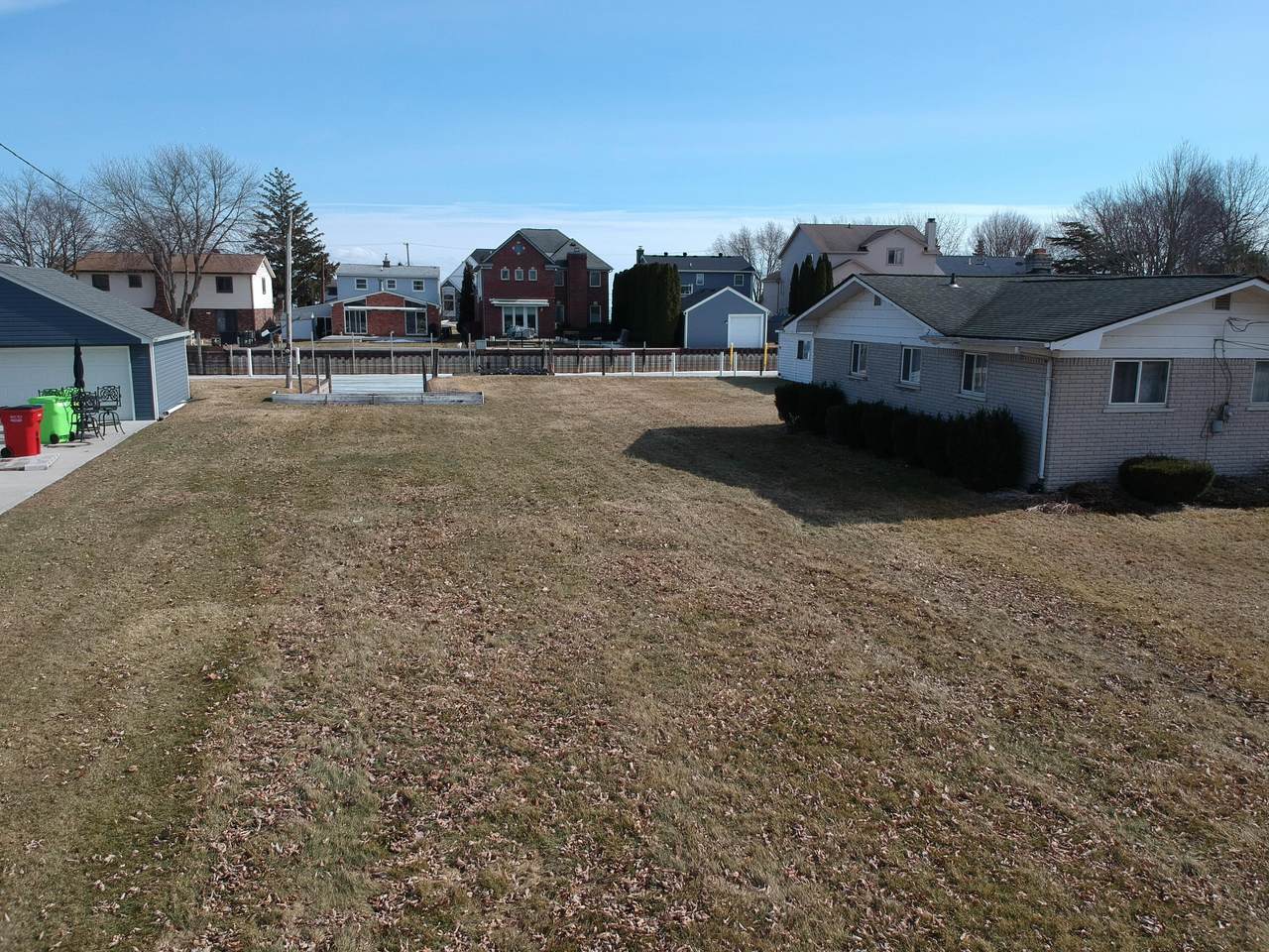 37500 Lakeville Street - Photo 1