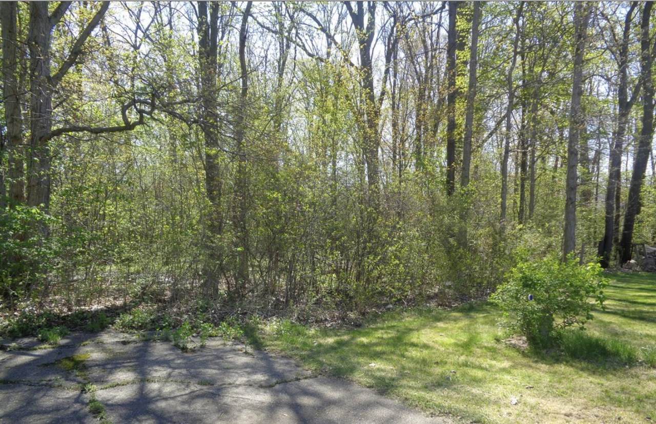 8480 Rosecrest Court - Photo 1