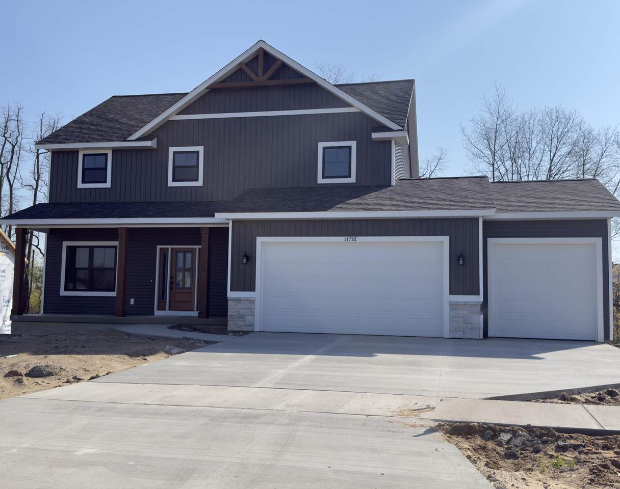 11792 Everett Avenue - Photo 1