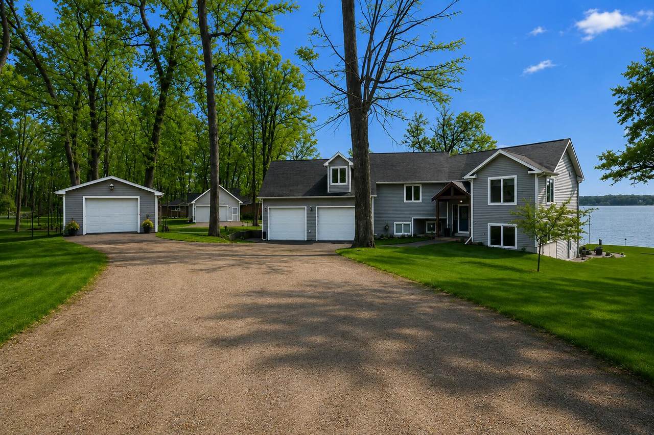 1720 Little Drive - Photo 1