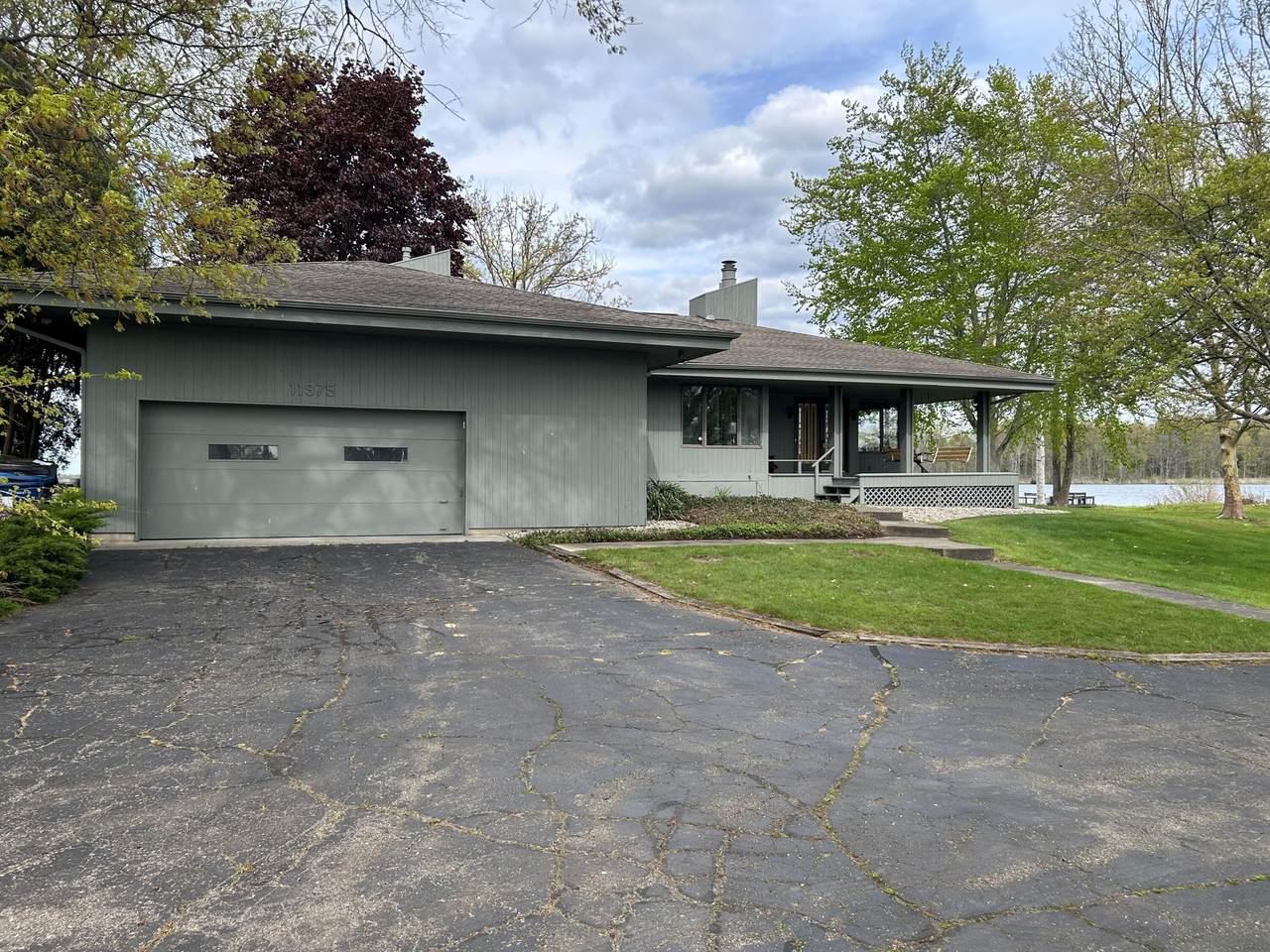 11975 Lee Mar Drive - Photo 1