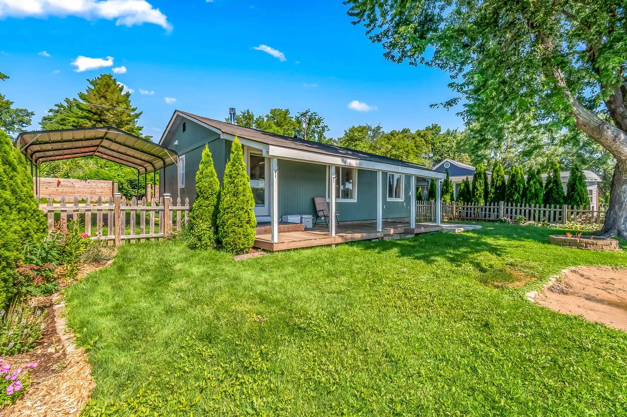 185 Bluegill Lane - Photo 1