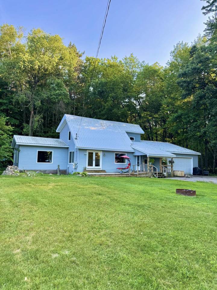 9462 Colby Road - Photo 1