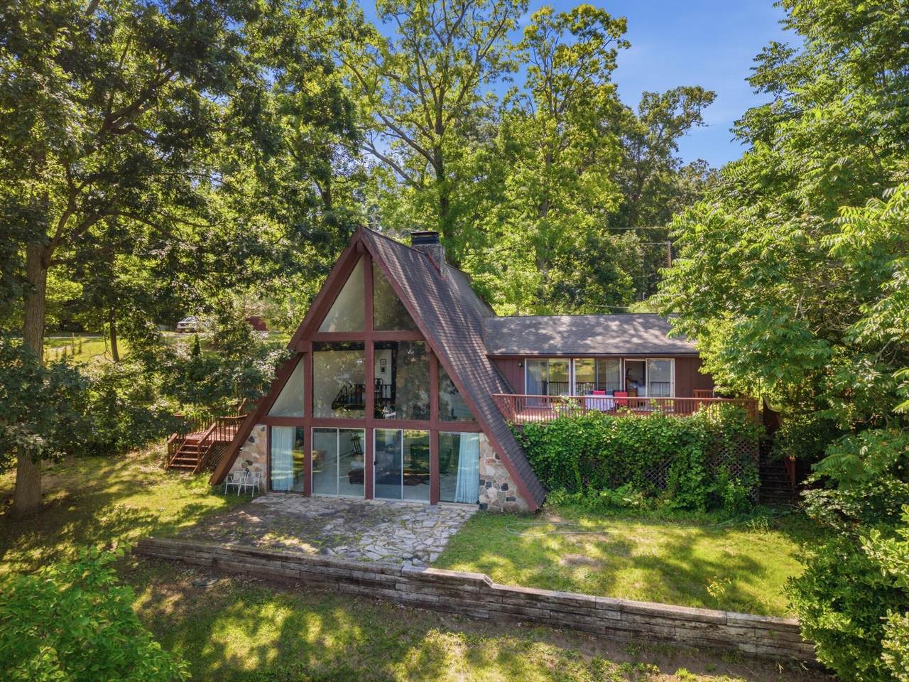 11881 Westshore Drive - Photo 1