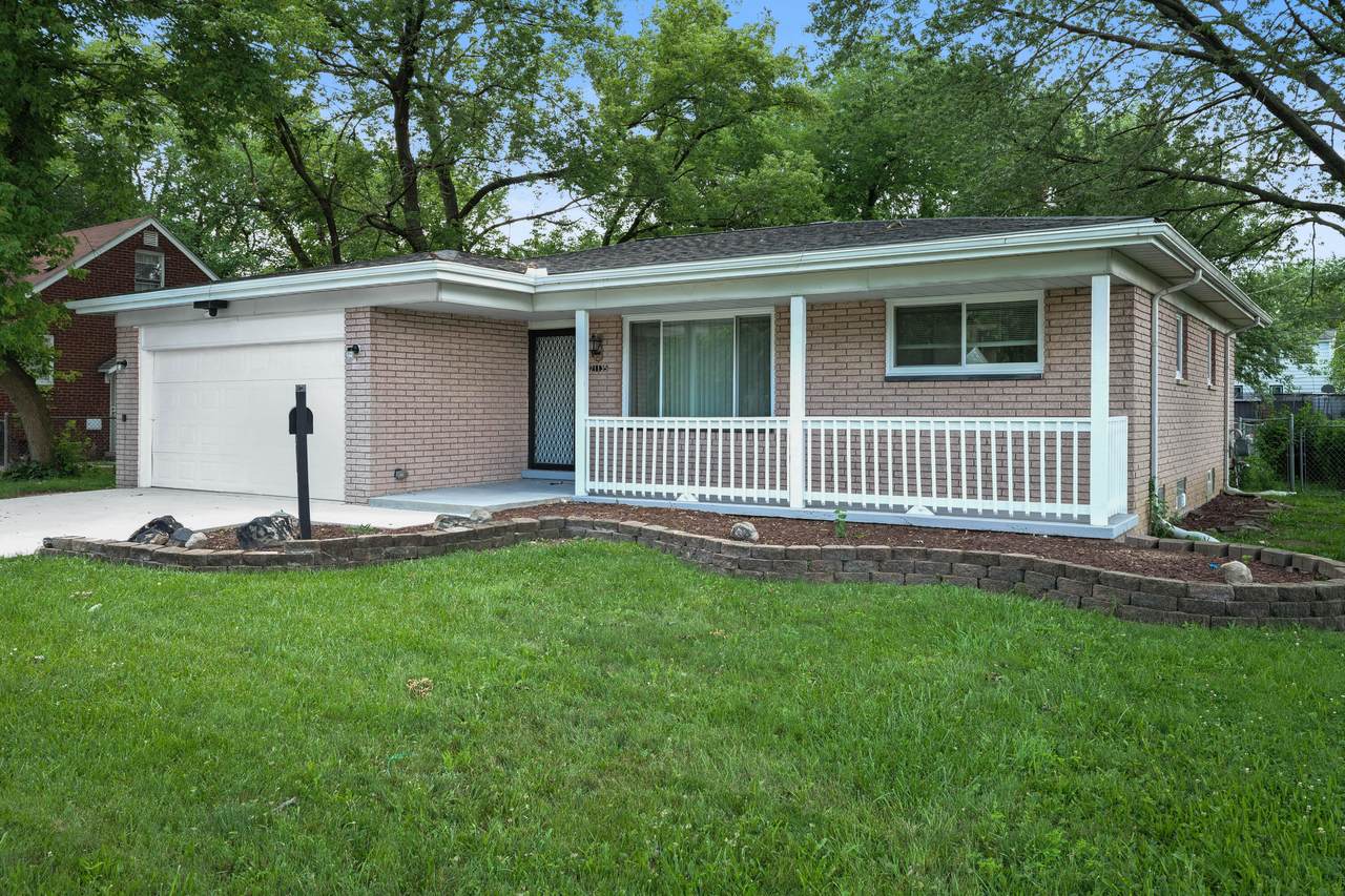 21135 La Salle Boulevard - Photo 1