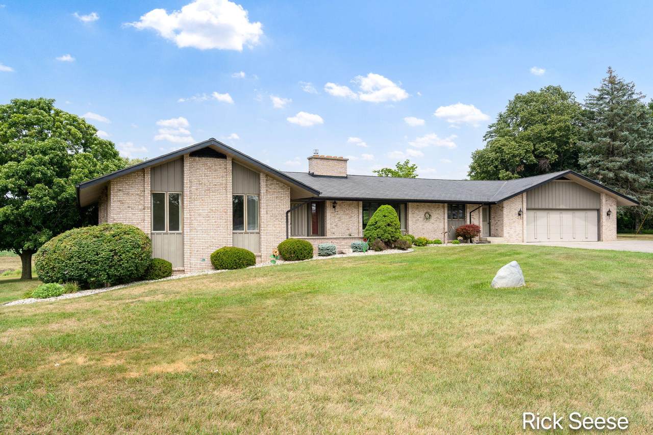 7290 Wingeier Avenue - Photo 1