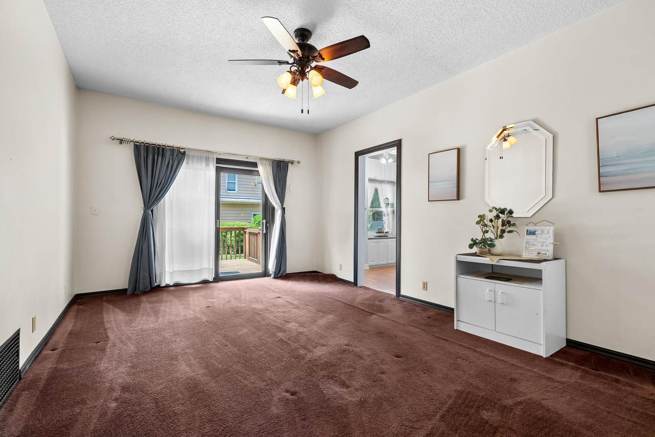 120 Hicks Avenue - Photo 1