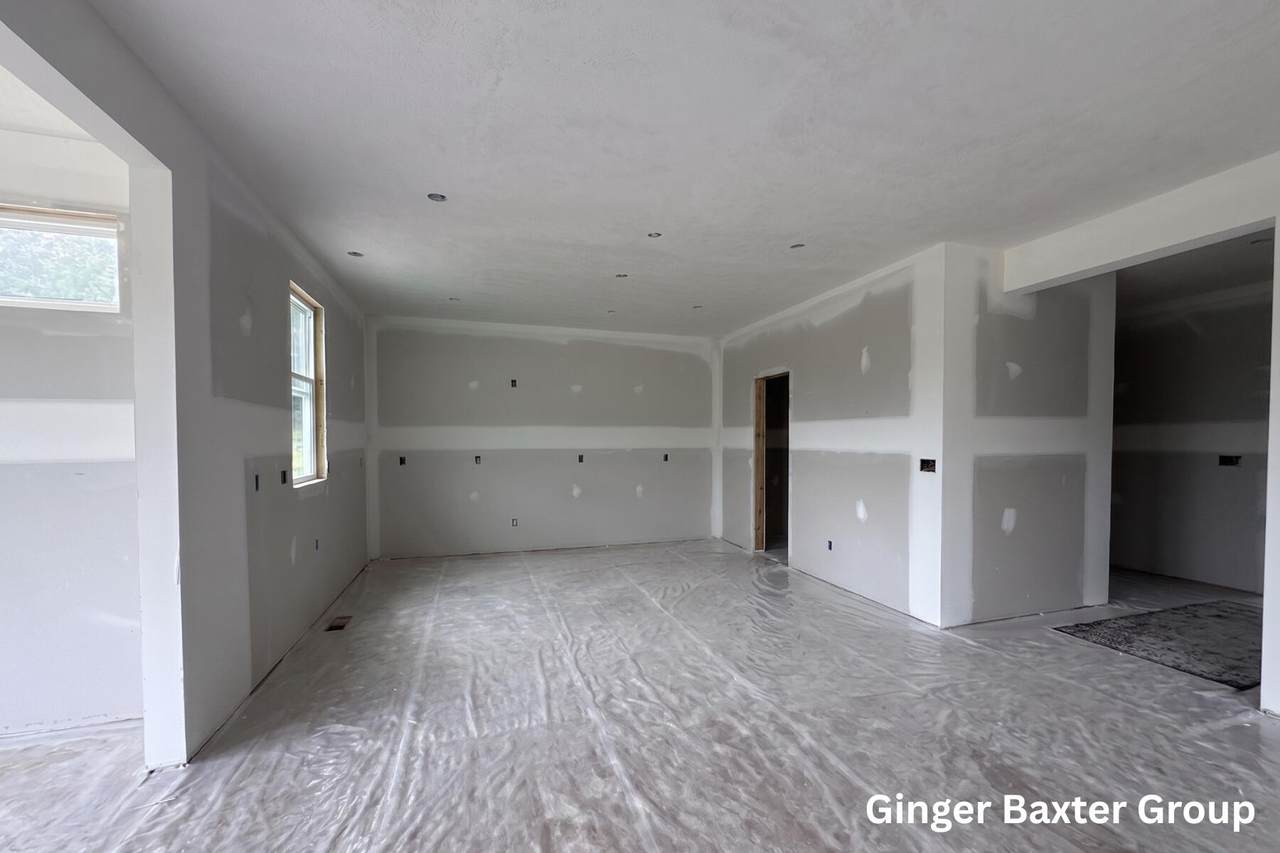 1968 Fallasburg Park Drive - Photo 1