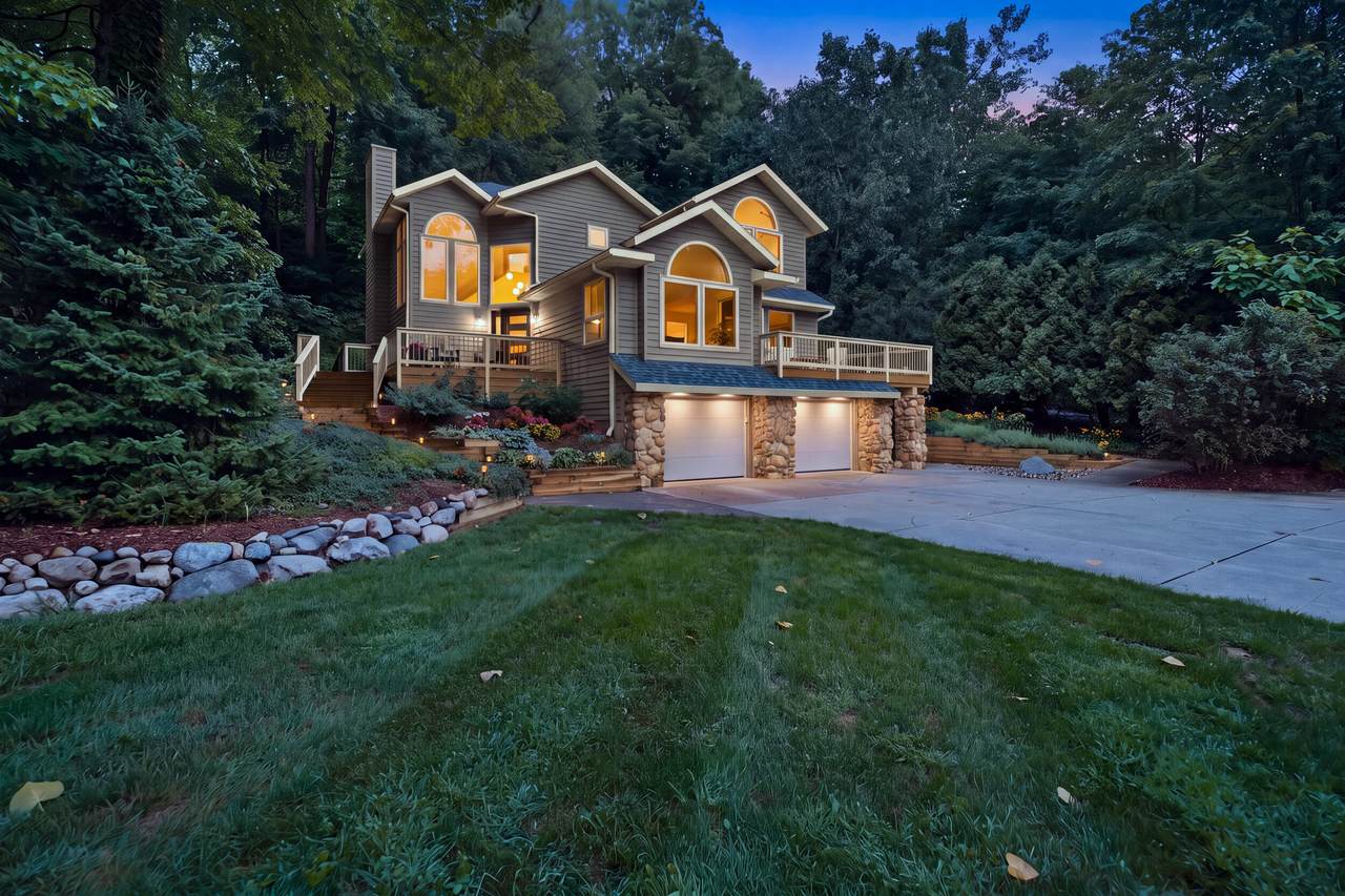 677 Tuttle Road - Photo 1