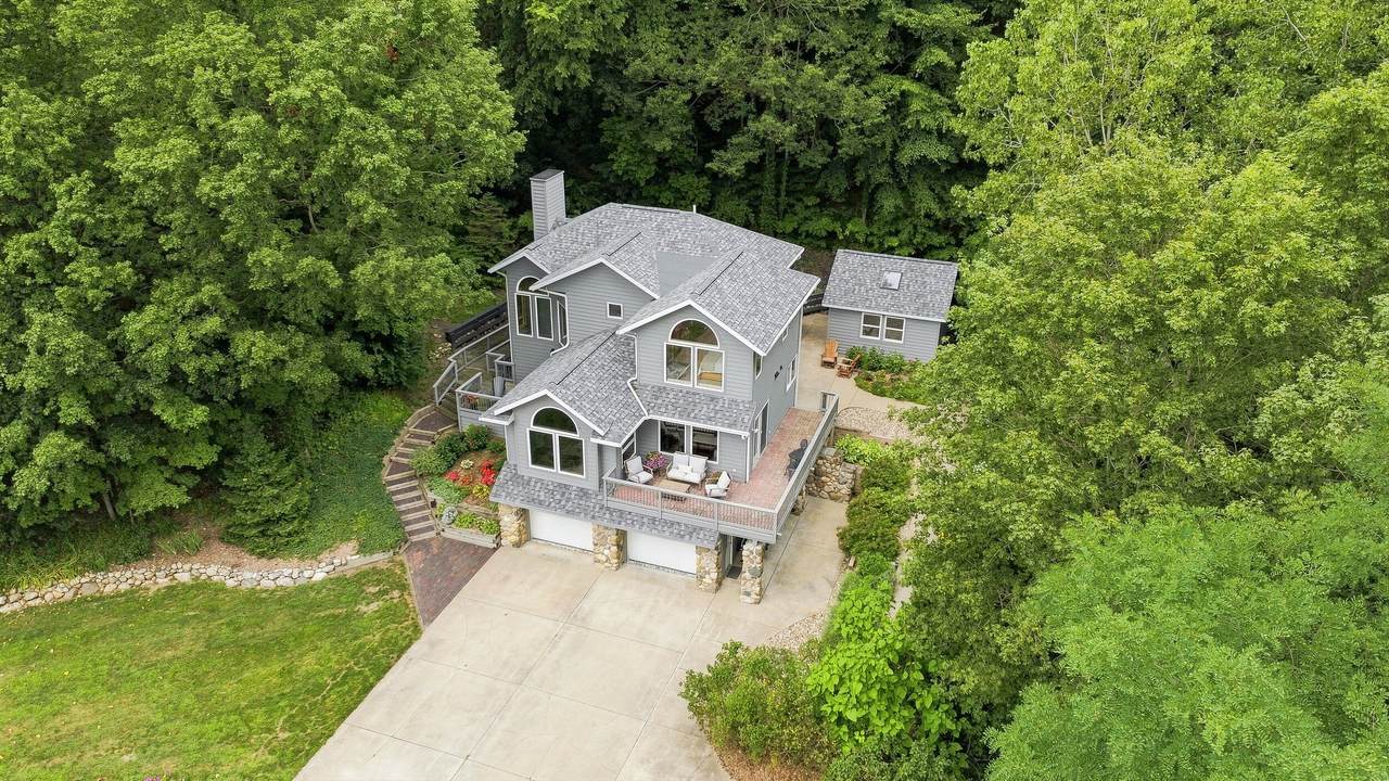 https://bt-photos.global.ssl.fastly.net/swmich/1280_boomver_2_26041822-2.jpg