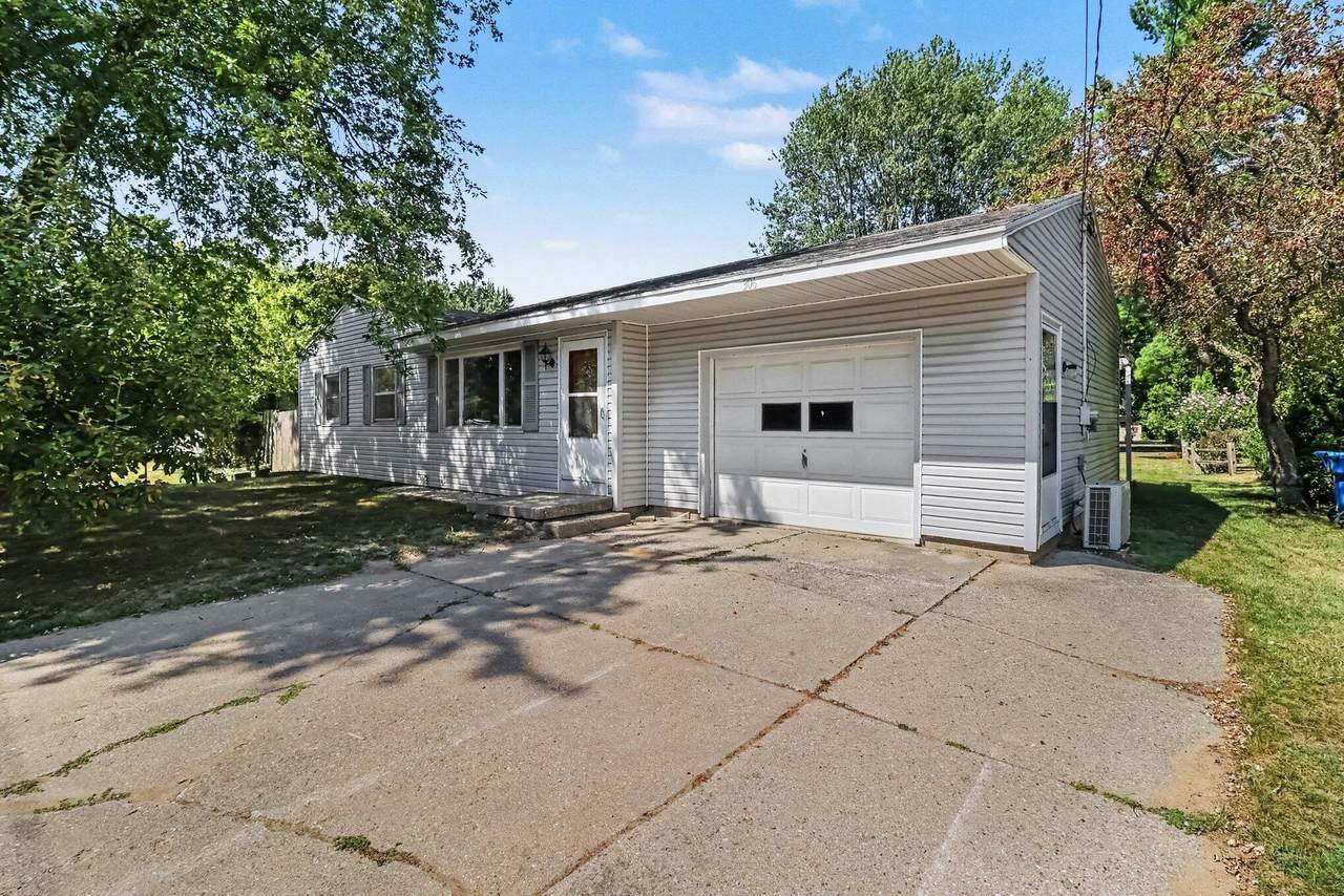 306 Beryl Street - Photo 1
