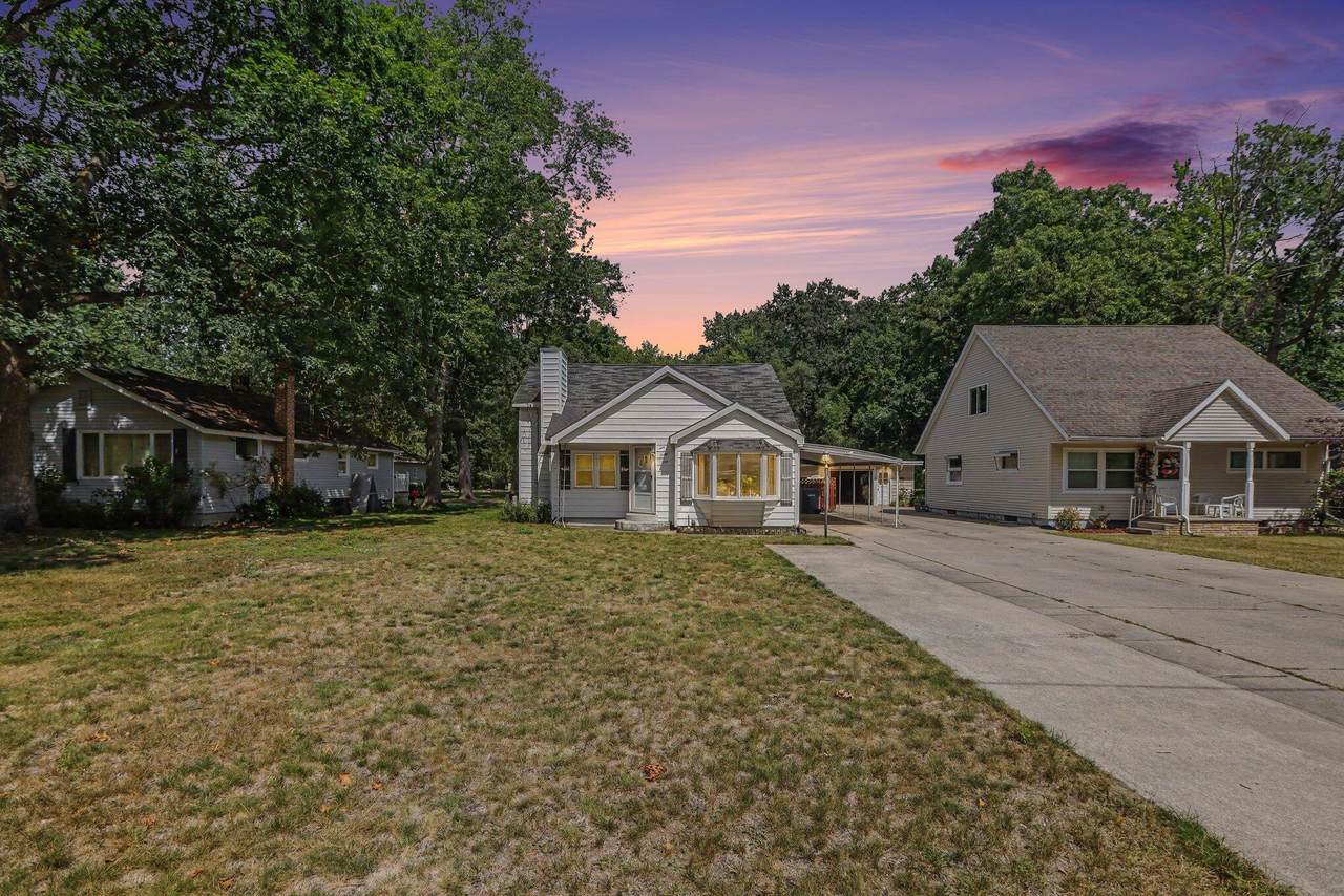931 Baldwin Street - Photo 1