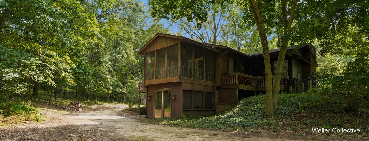 11030 Grand River Drive - Photo 1