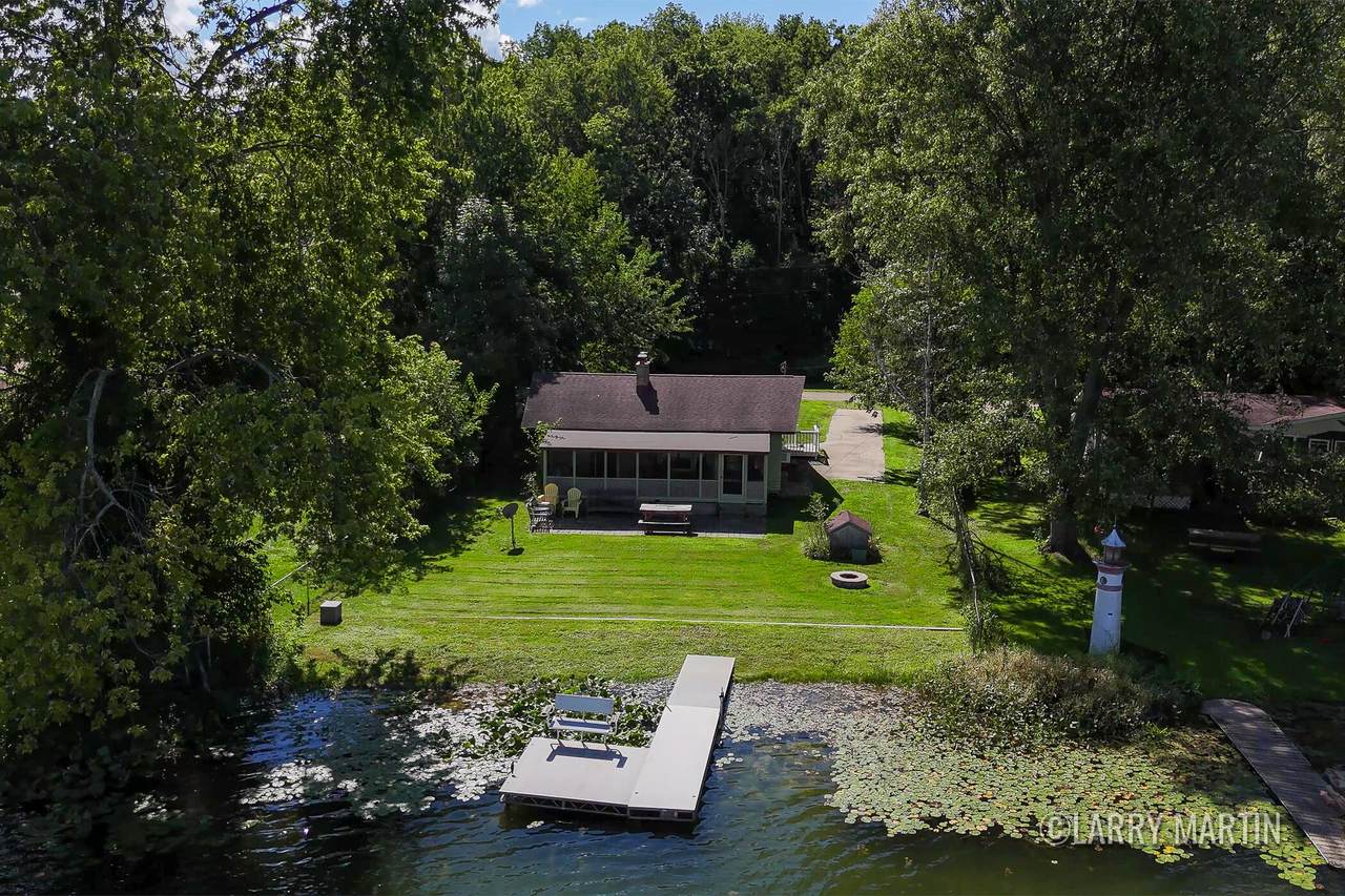 1407 Taylor Drive - Photo 1