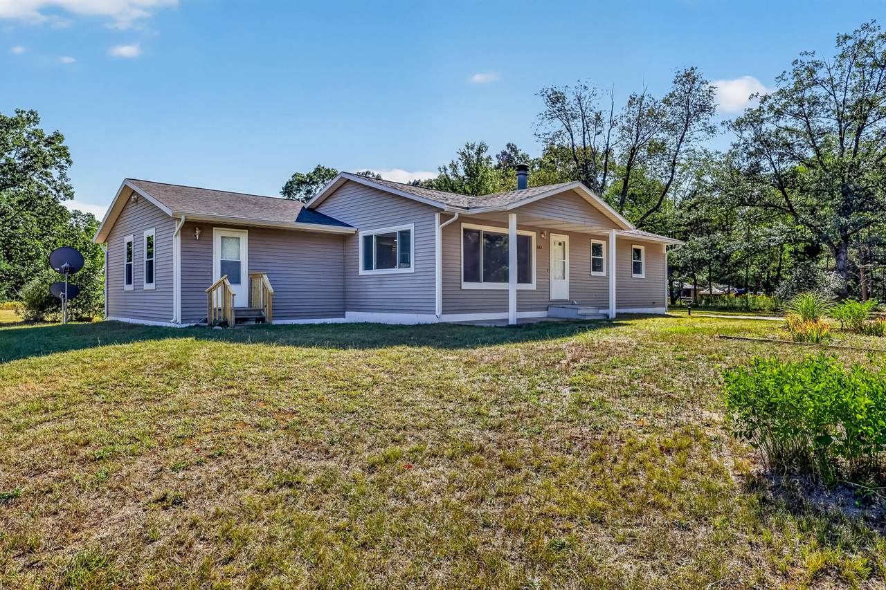 2465 Arthur Road - Photo 1