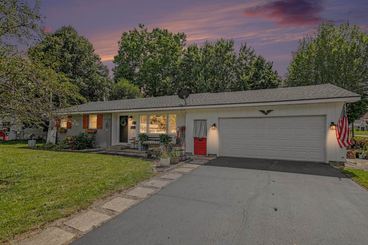 319 Willard Street - Photo 1