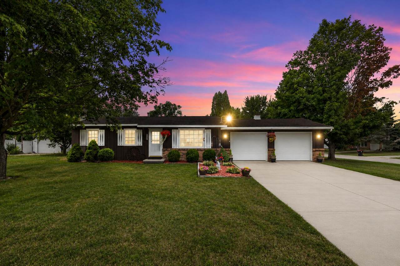 20600 Ross Parkway - Photo 1
