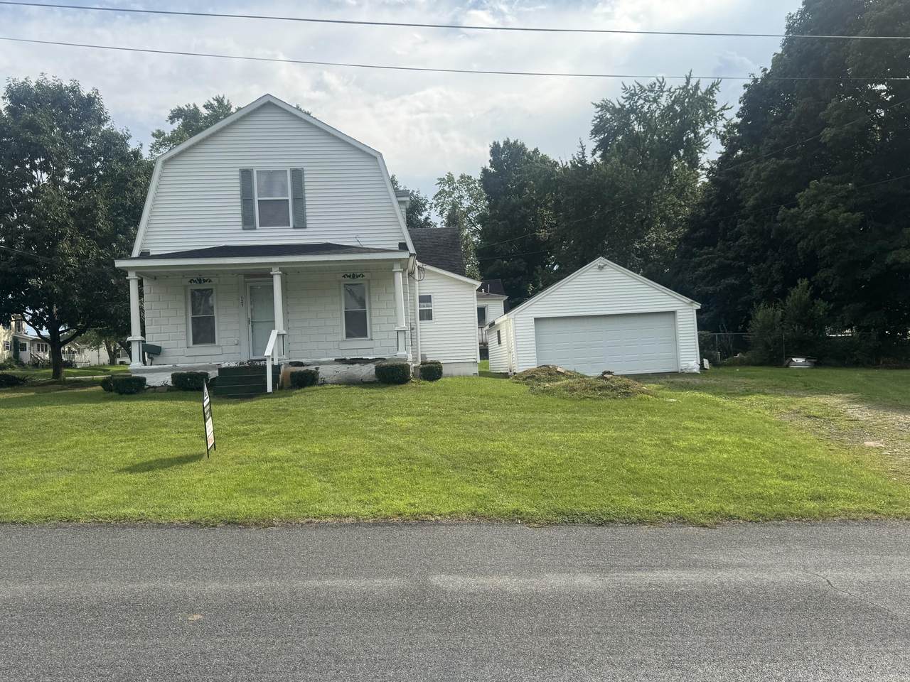 121 Isabelle Street - Photo 1