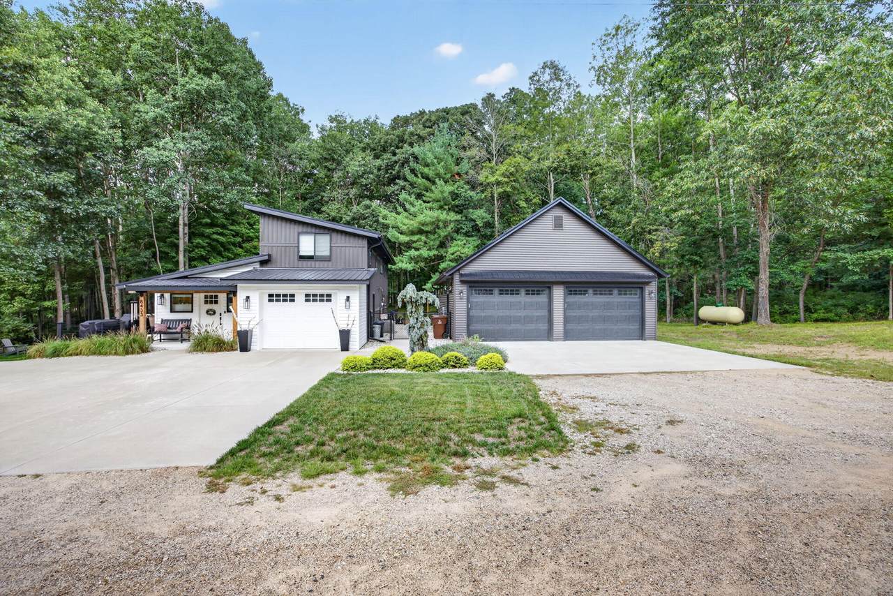 8433 Montreal Lane - Photo 1