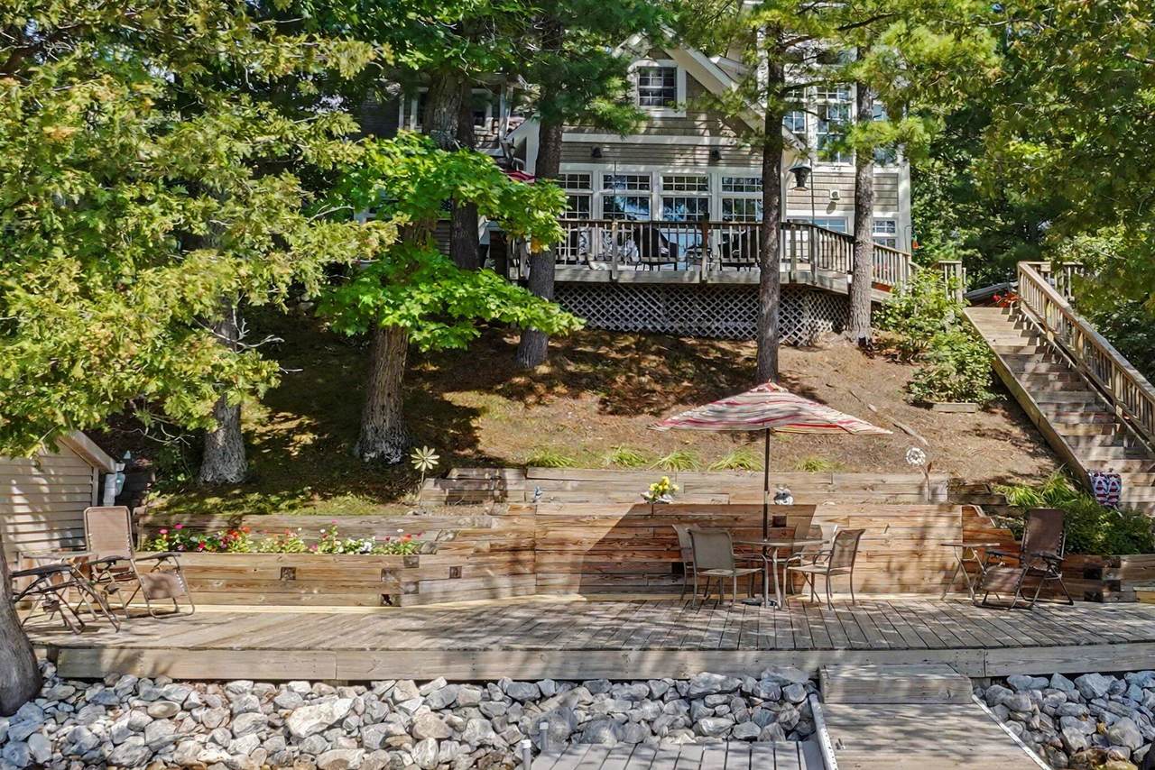 9893 Aqua Drive - Photo 1