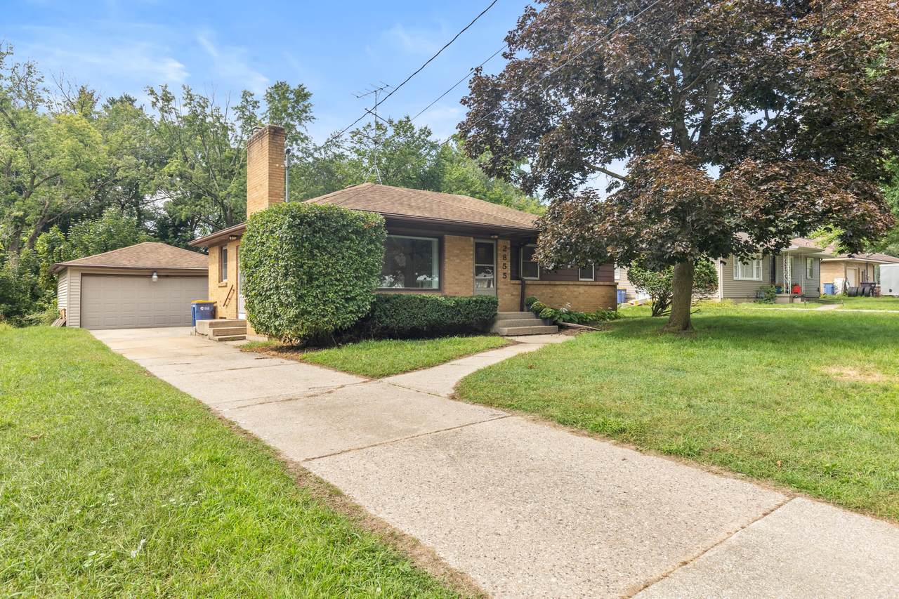 2855 Gerald Avenue - Photo 1