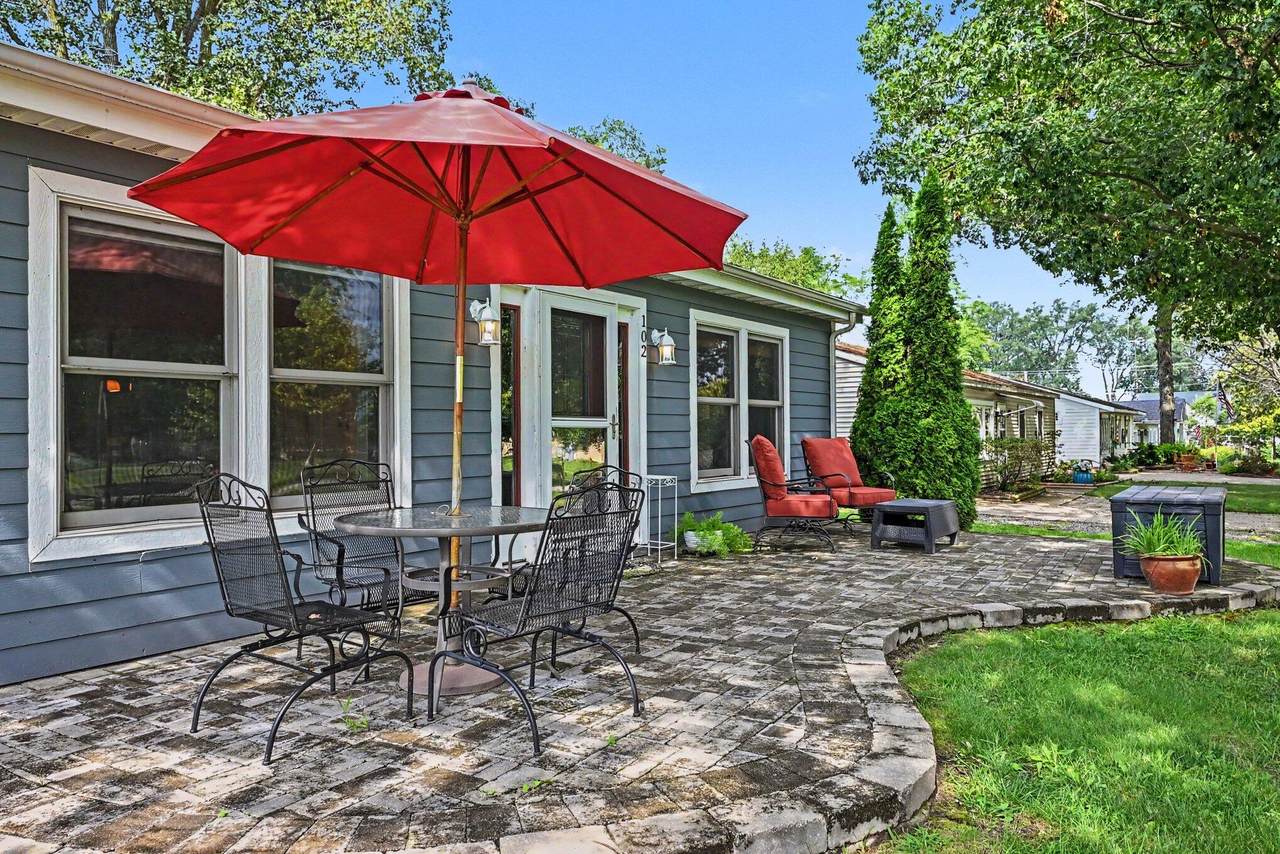 102 Chicago Street - Photo 1