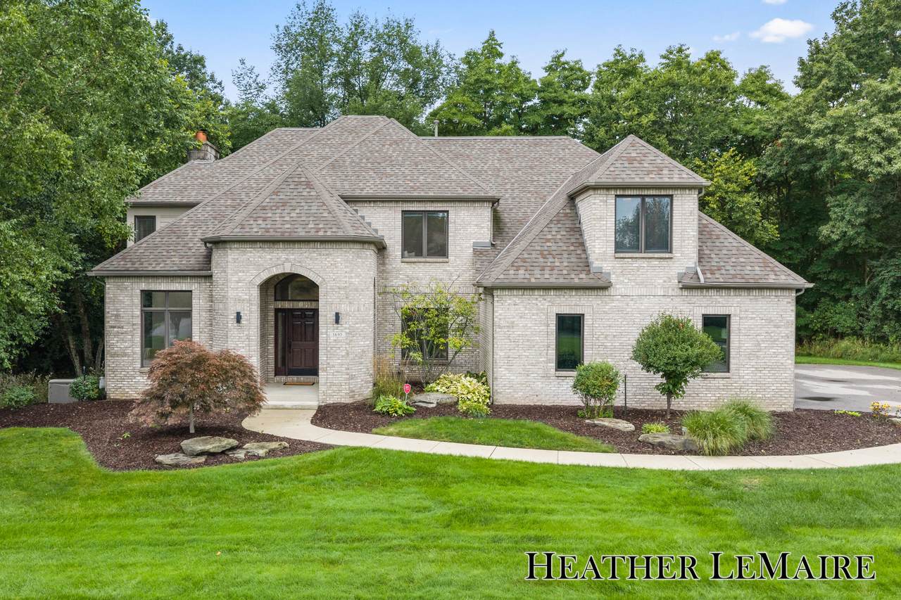 1695 Flowers Mill Drive - Photo 1