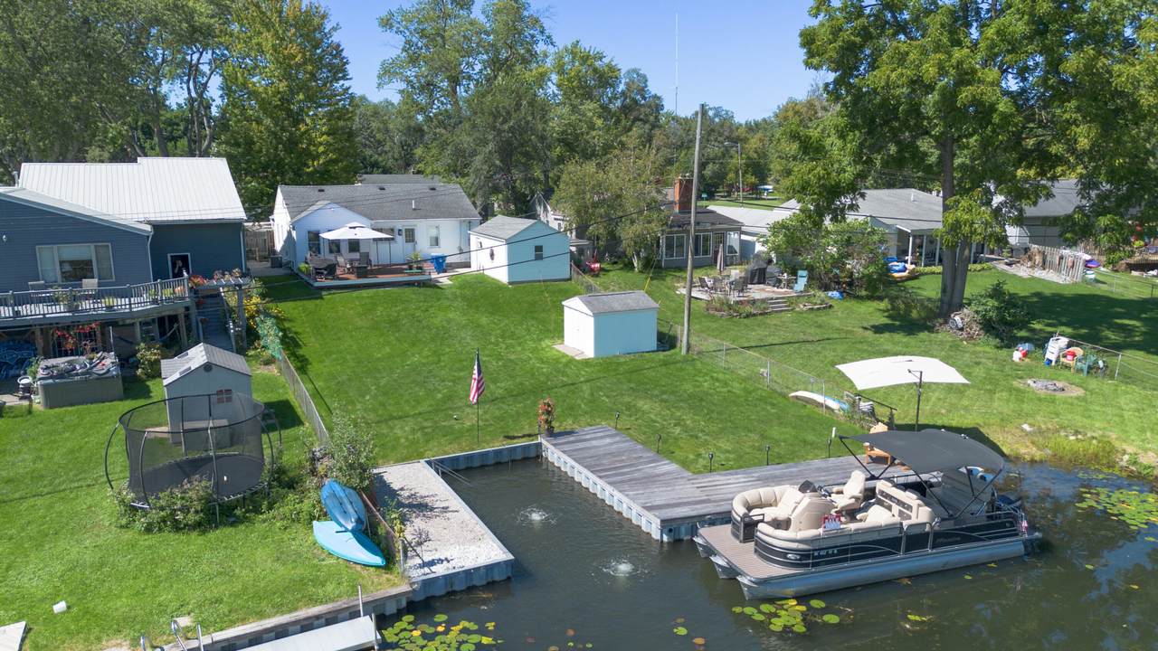 4661 Forest Avenue - Photo 1
