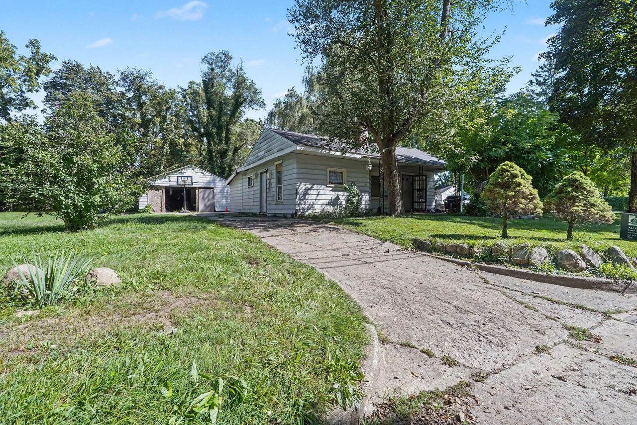 37 Logan Street - Photo 1