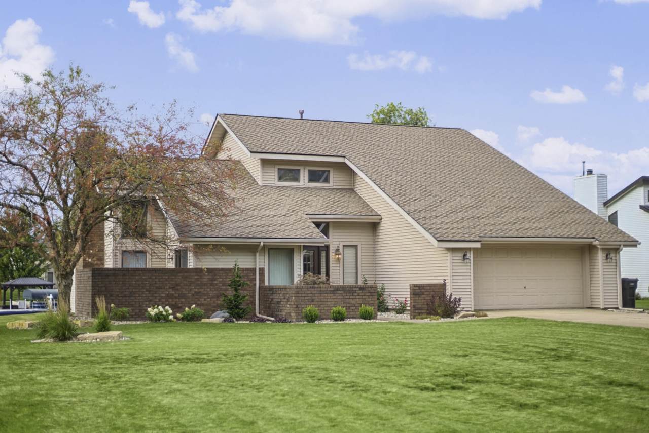 12796 Sunrise Court - Photo 1