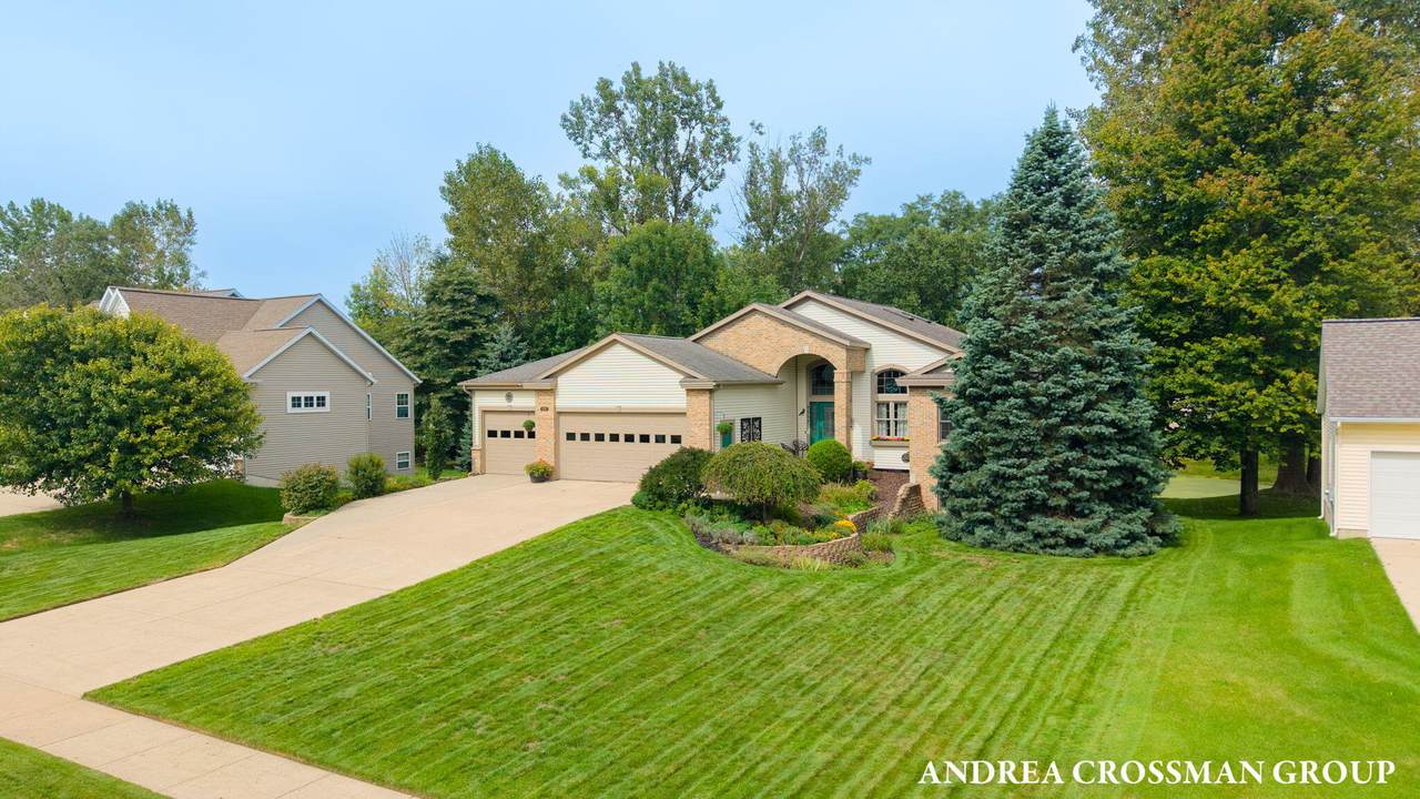 4557 Penny Lane - Photo 1