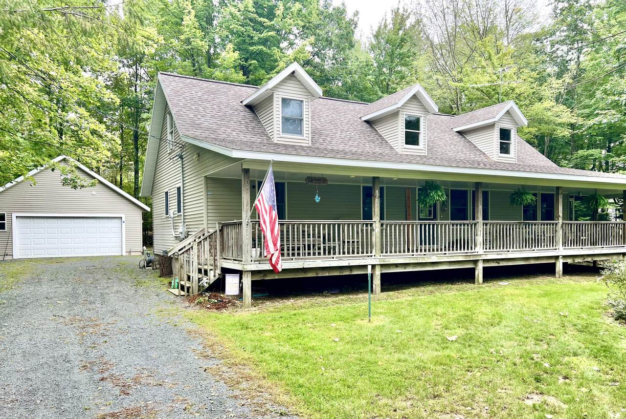 4760 Lakeshore Drive - Photo 1