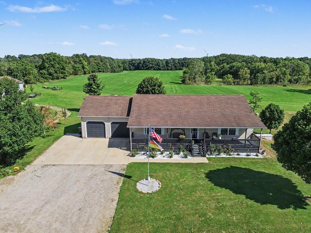 5443 Combs Road - Photo 1