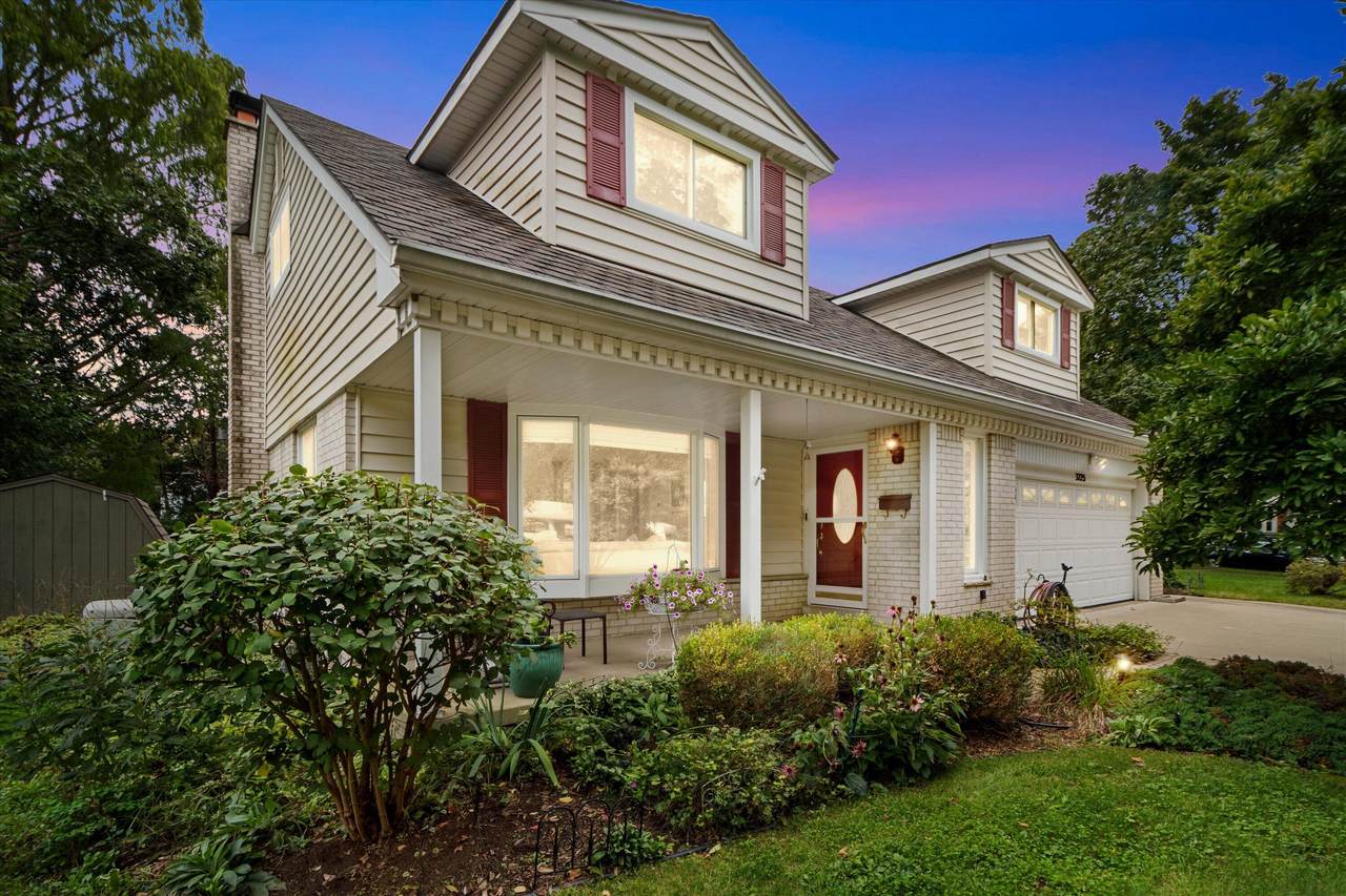 3225 Lockridge Drive - Photo 1