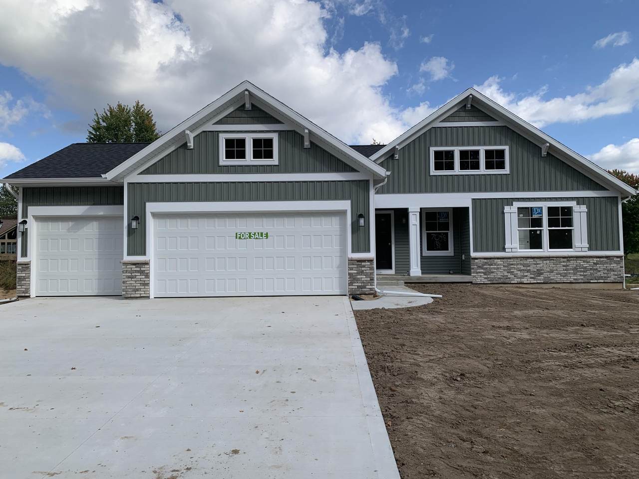 7048 Pinehurst Drive - Photo 1