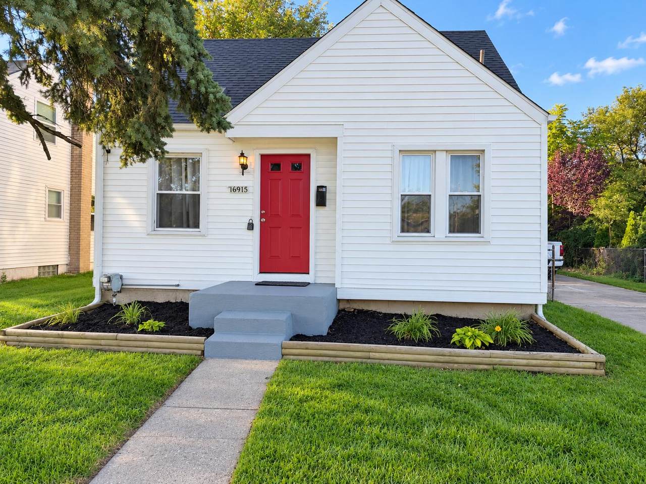 16915 12 Mile Road - Photo 1