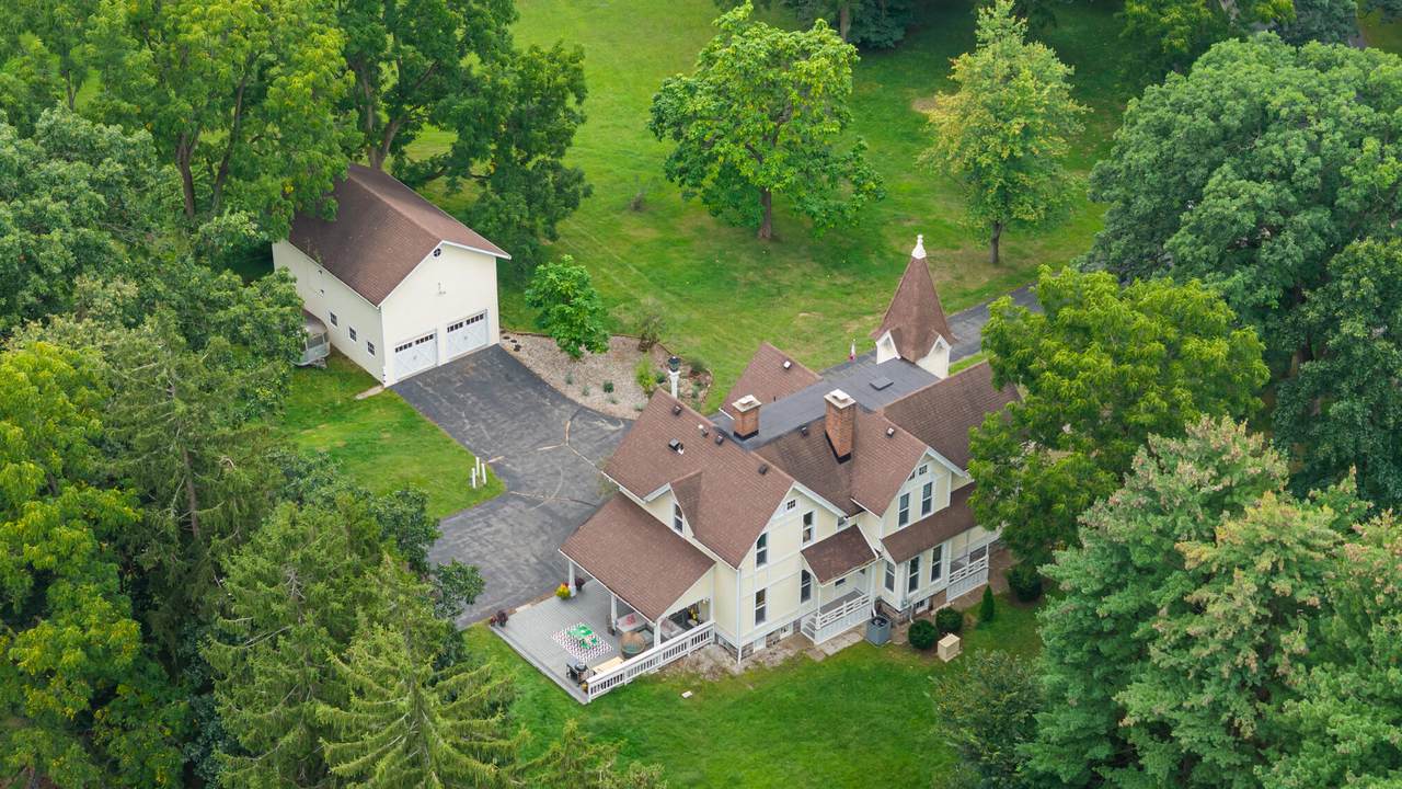 https://bt-photos.global.ssl.fastly.net/swmich/1280_boomver_2_26050872-2.jpg