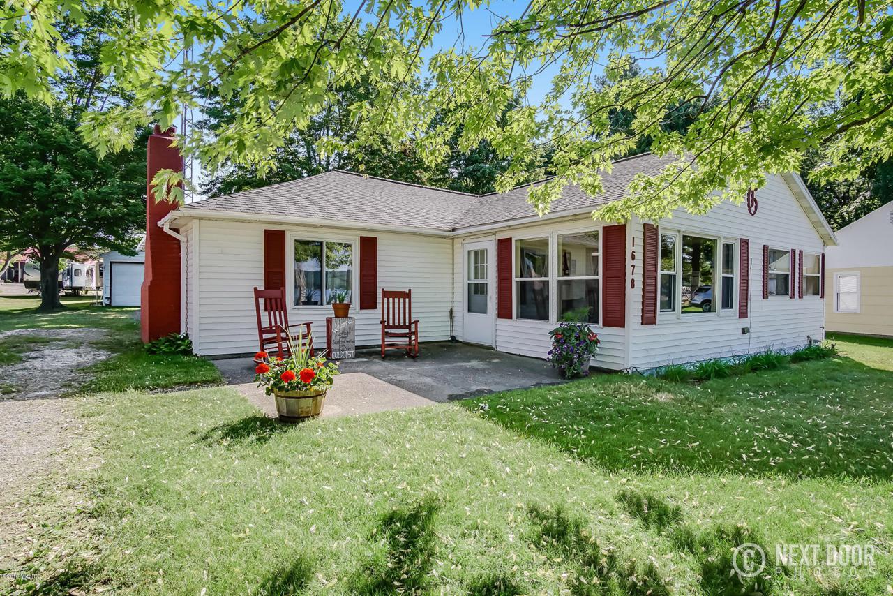1678 Shore Drive - Photo 1