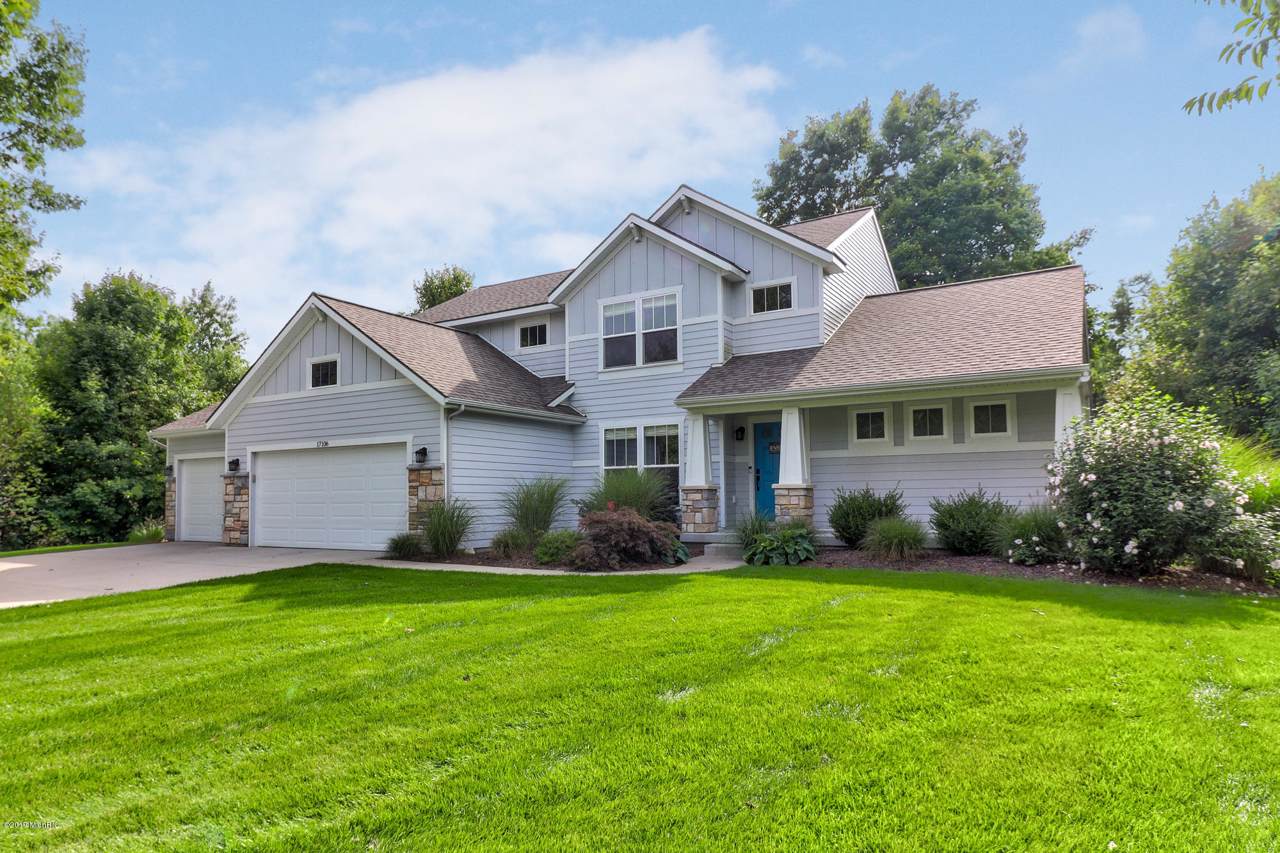 17106 Mapleridge Drive - Photo 1