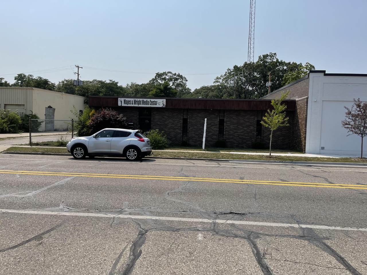 1877 Peck Street - Photo 1