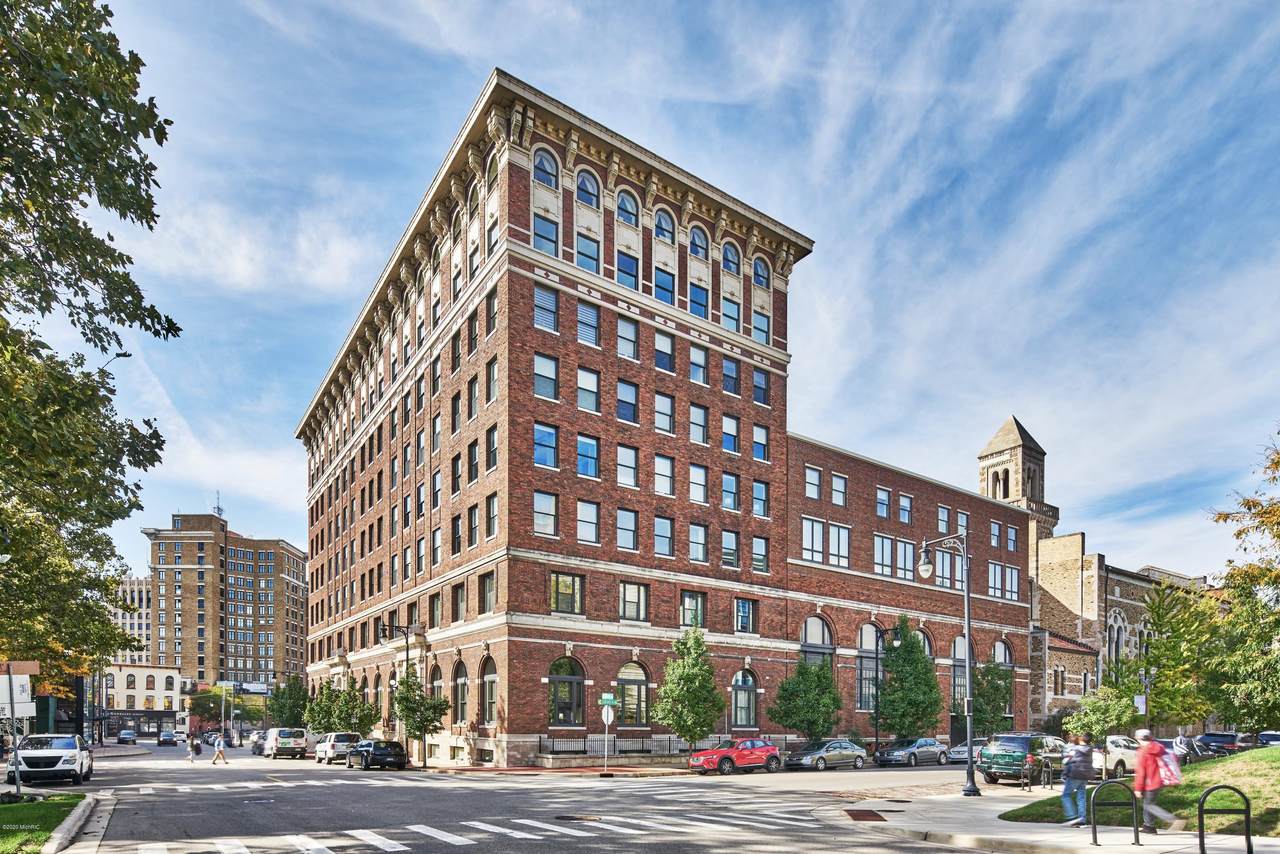27 Library Street - Photo 1