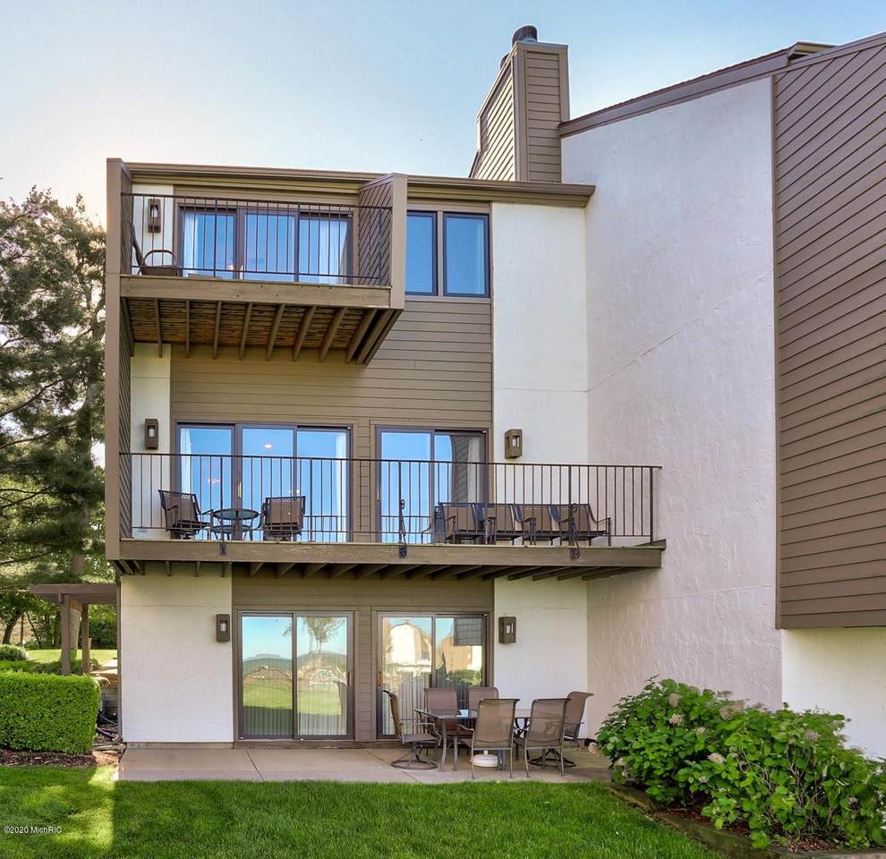 101 North Shore Drive - Photo 1