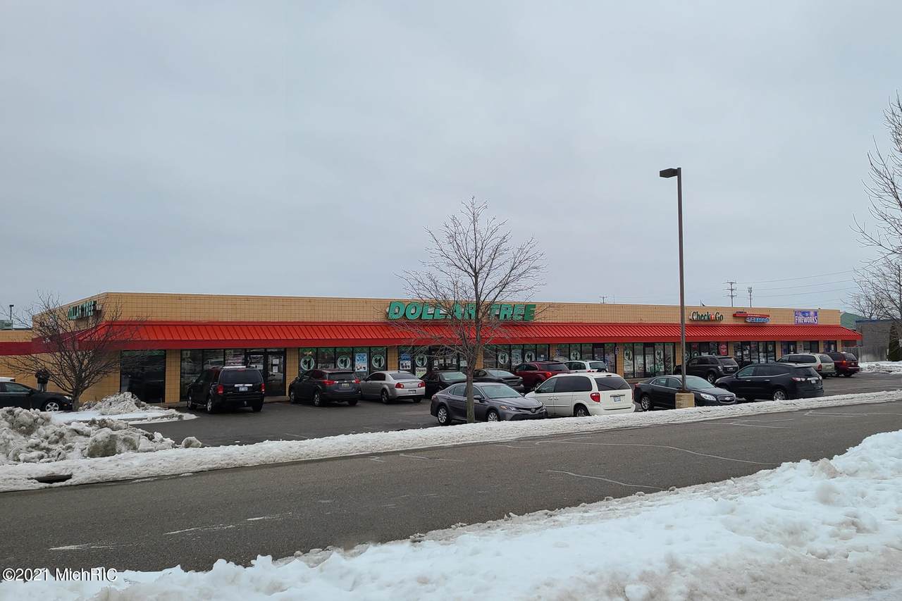 2695 Henry Street - Photo 1