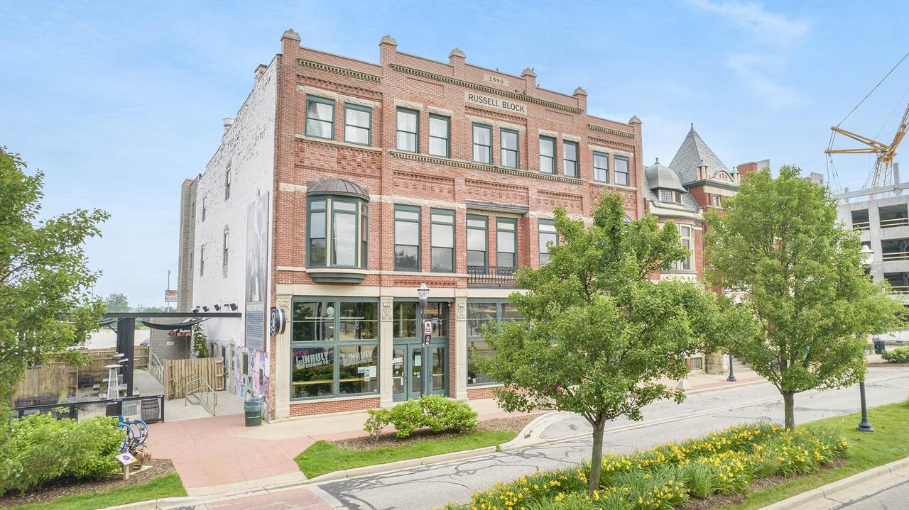 360 Western Avenue - Photo 1